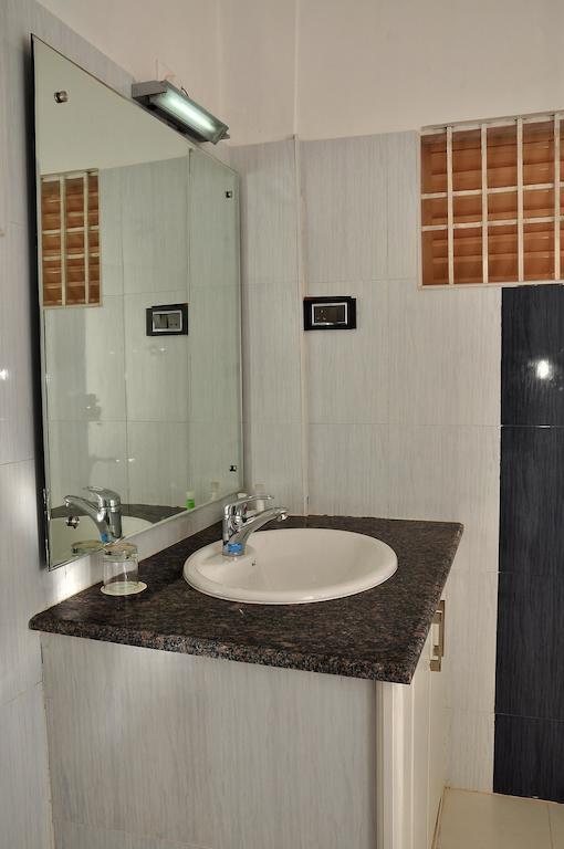 Holiday Hill Hotel & Suites Sultan Bathery Room photo