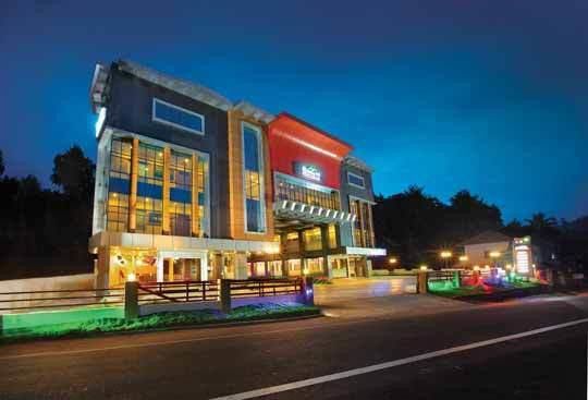 Holiday Hill Hotel & Suites Sultan Bathery Exterior photo
